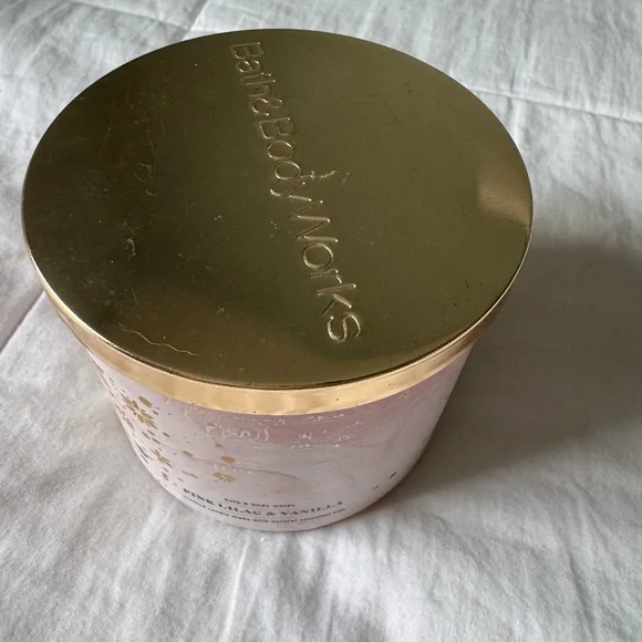 Bath & Body Works Pink Lilac & Vanilla Candle with Gold Lid - Picture 2 of 3